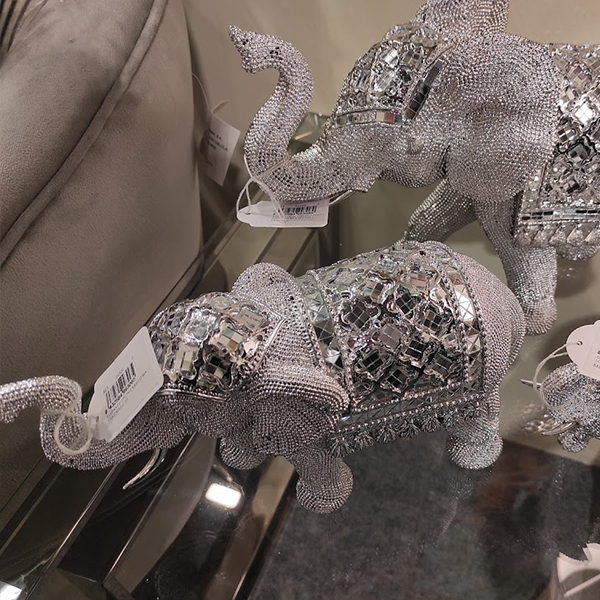 figura 3 elefantes en plata