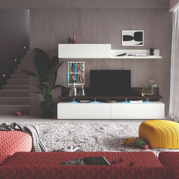 MUEBLE DE SALÓN CON MÓDULOS COLGADOS Y LUZ LED